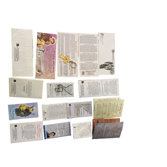 Lot of 16 Assorted Catholic Christian Prayers Cards Jewelry Saints Key Chain Cro - Picture 8 of 8